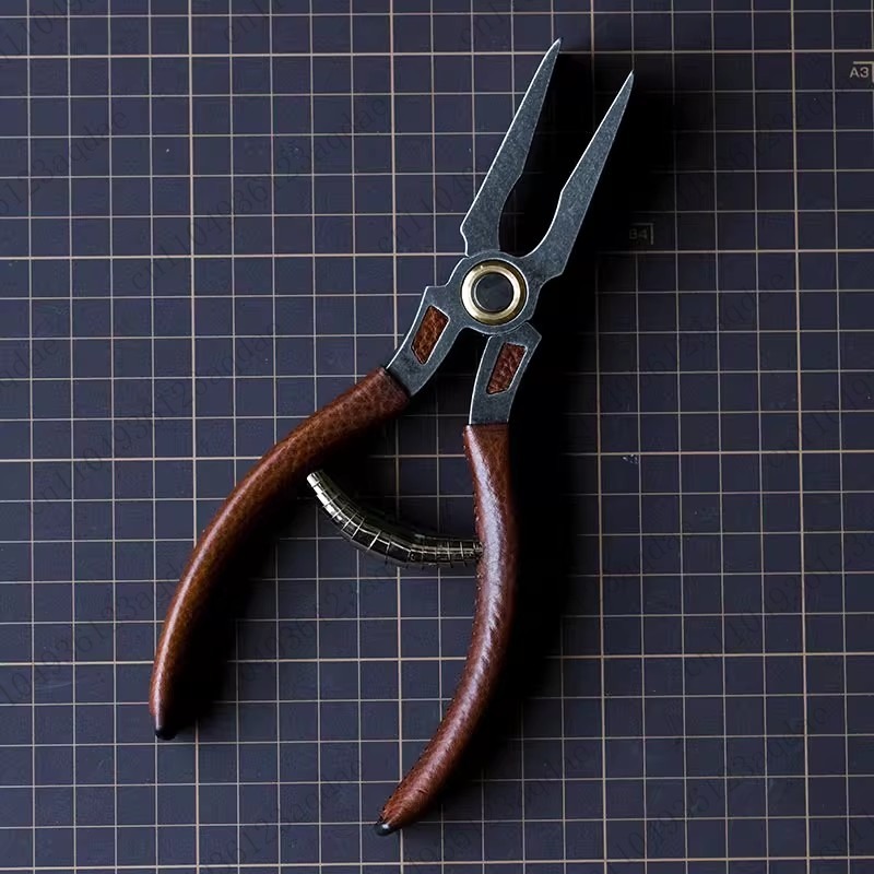 Wire Clamping Pliers, High-har - огляд і ціна Leatherwork Vise